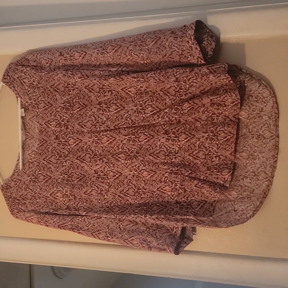 Max Studio blouse - Picture 2 of 4